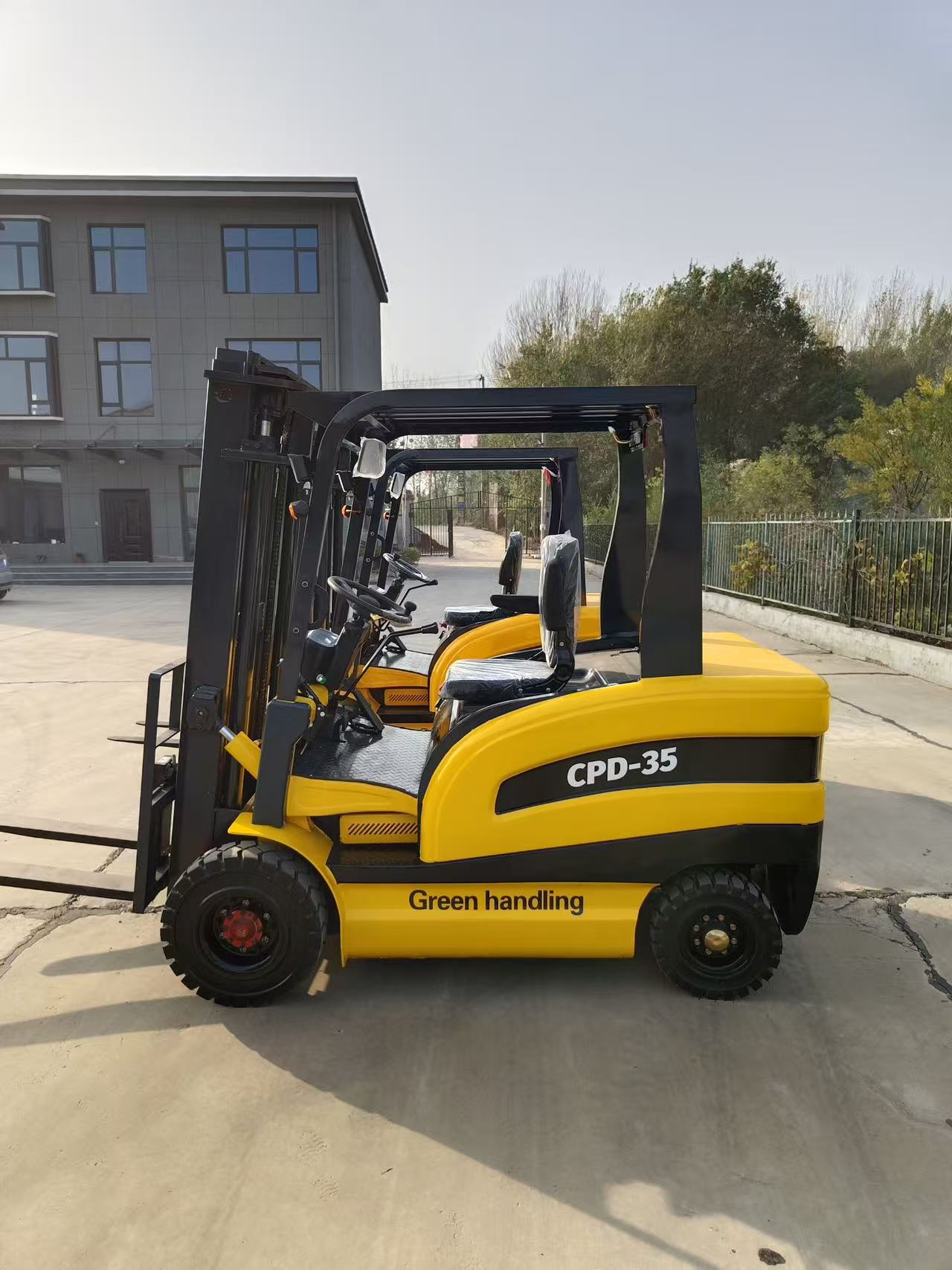 Elektrische pallettruck 2 ton  - Car Jack recensie en prijs
